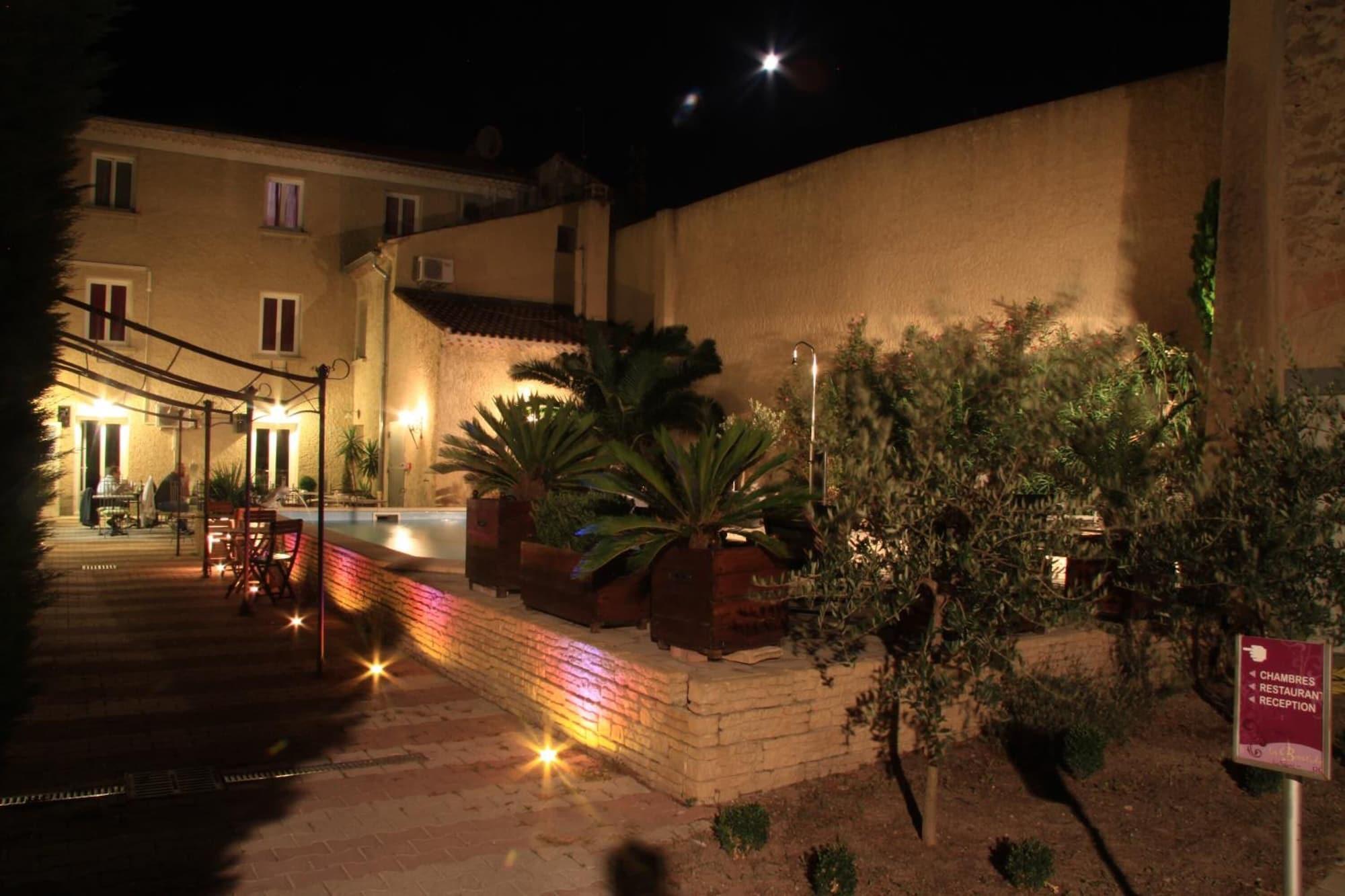 Hotel La Bastide D'Entraigues Entraigues-sur-la-Sorgue Exterior foto