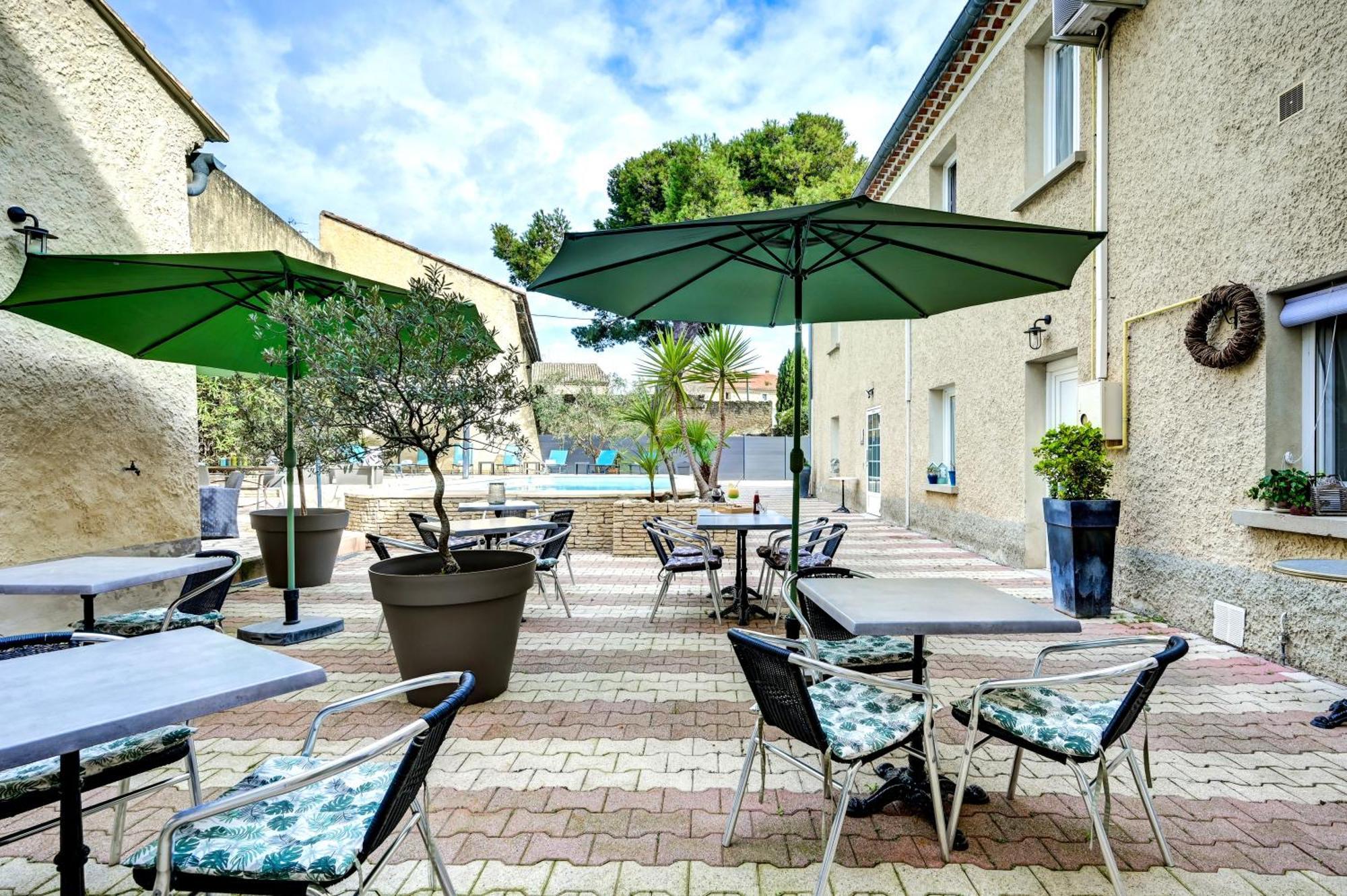 Hotel La Bastide D'Entraigues Entraigues-sur-la-Sorgue Exterior foto